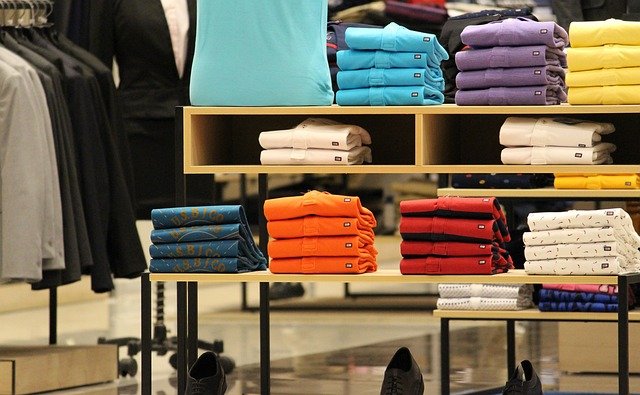 5 dicas de decoração de lojas de roupas incrivelmente úteis para pequenas empresas
